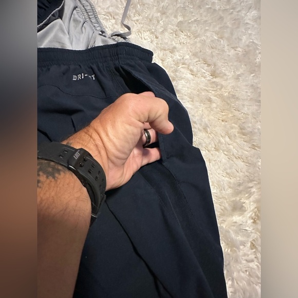 Nike Men's Size XL Navy Blue Dri-Fit Athletic Shorts EUC - Picture 6 of 6